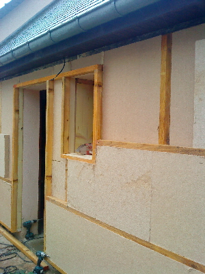 ITE en fibre de bios, sur maison ancienne en parpaings ITE en fibre de bios, sur maison ancienne en parpaings