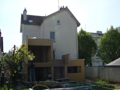 Cr�ation du second niveau en ossature bois avec un plancher bois interm�diaire